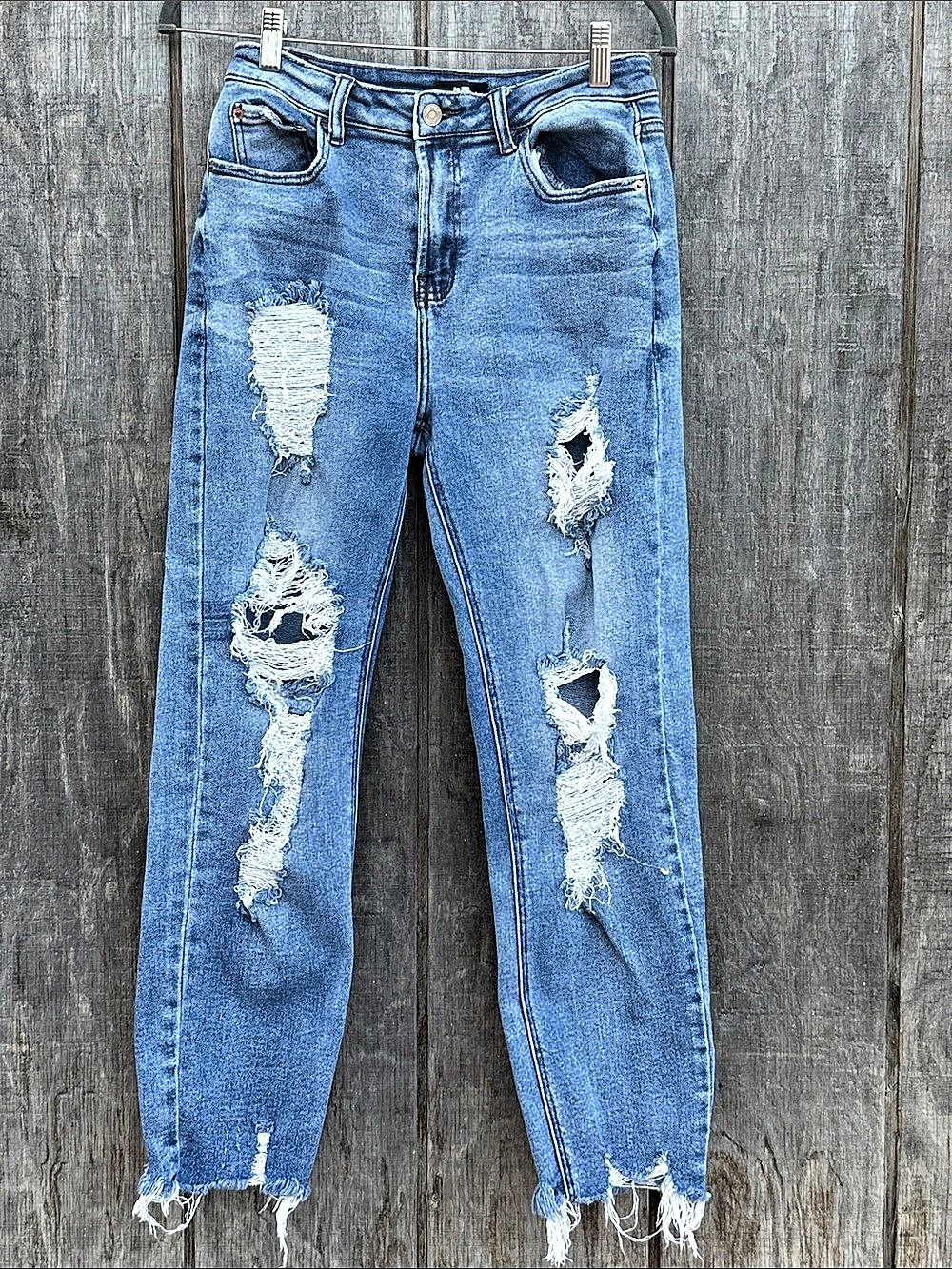 I&M Black Label Woman’s High-Rise Straight Fit Distressed Jeans Size 9 Raw Hem